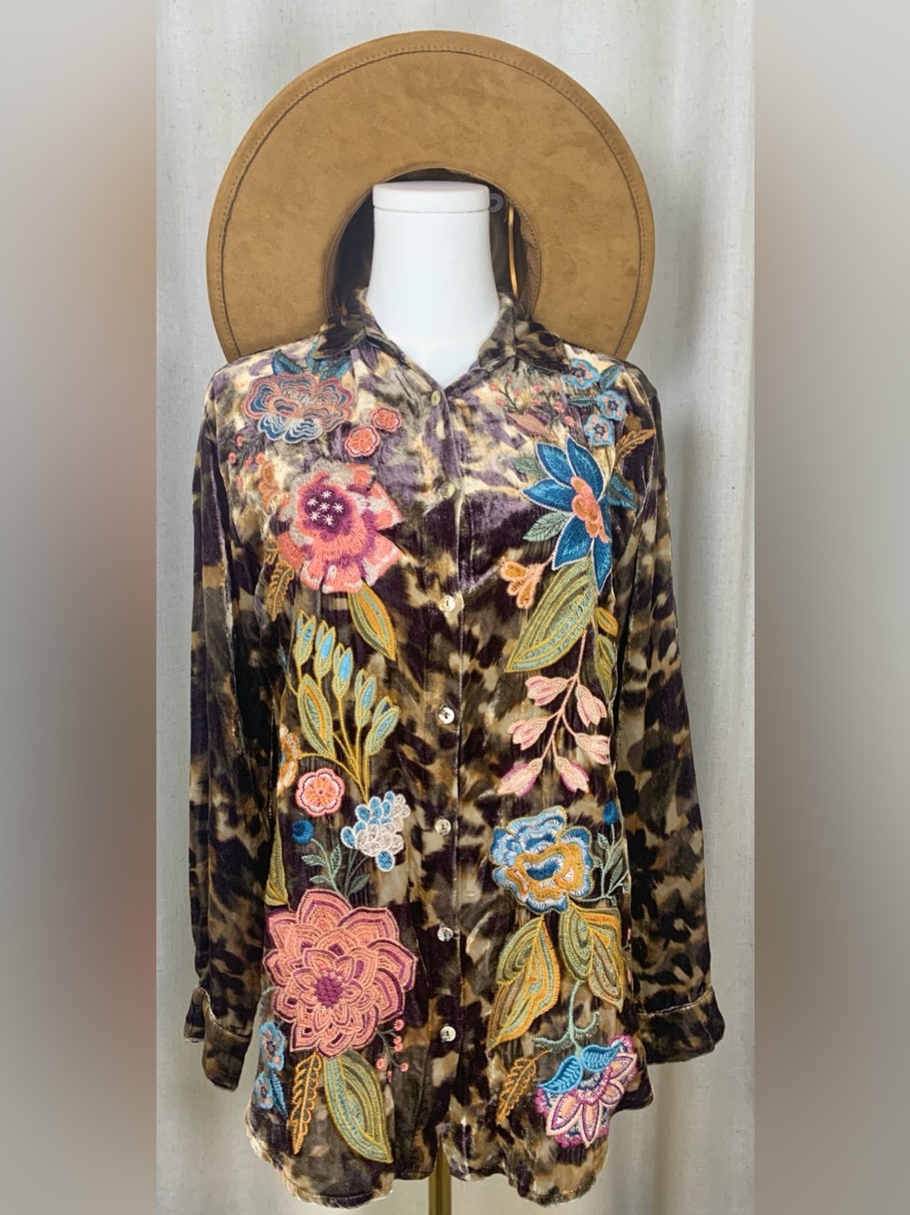 Johnny Was Embroidered Velvet Button Down Floral Leopard Print OVERSIZED